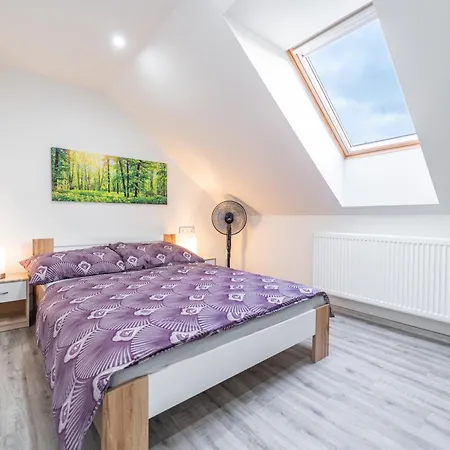 Apartmany Tera Miletin Exterior photo