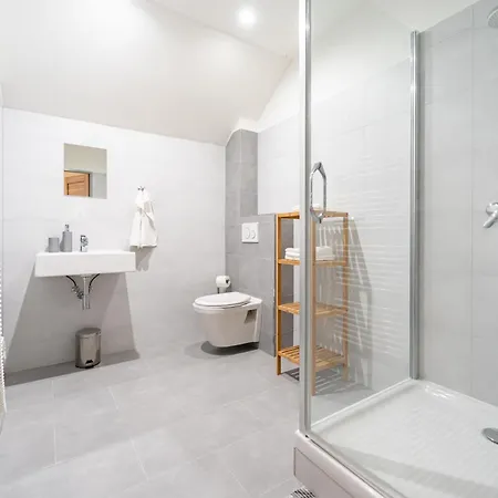 Apartmany Tera Miletin Exterior photo