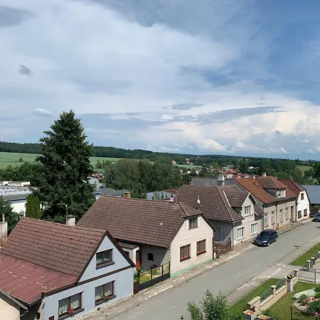 Apartmany Tera Miletin Exterior photo